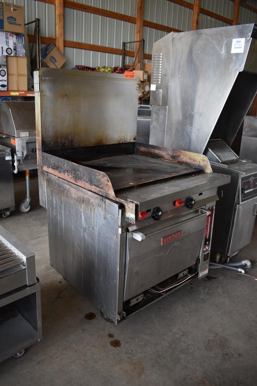 Vulcan Flat Top Grill + Oven, Natural Gas