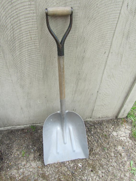Aluminum Scoop Shovel