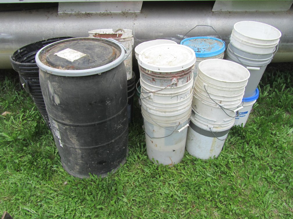 18" x 30" Barrel With Lid