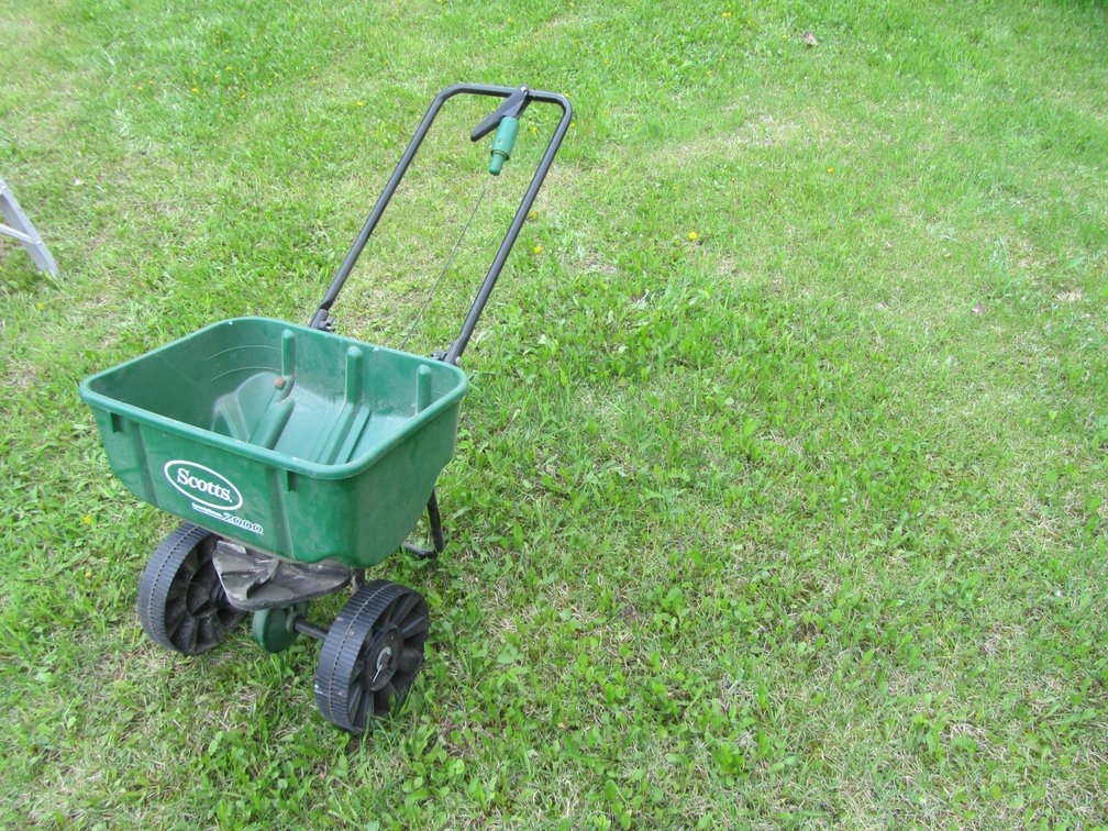 Scotts Speedy Green 2000 Lawn Seeder