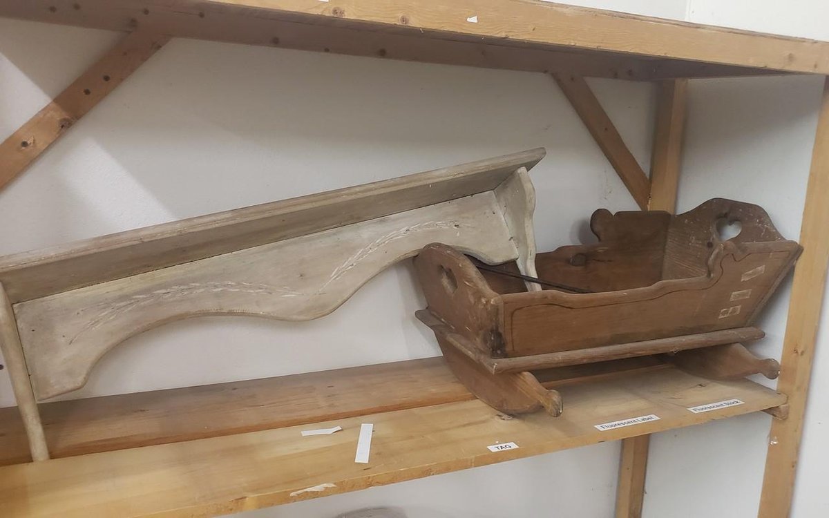 Wooden shelf and cradle
