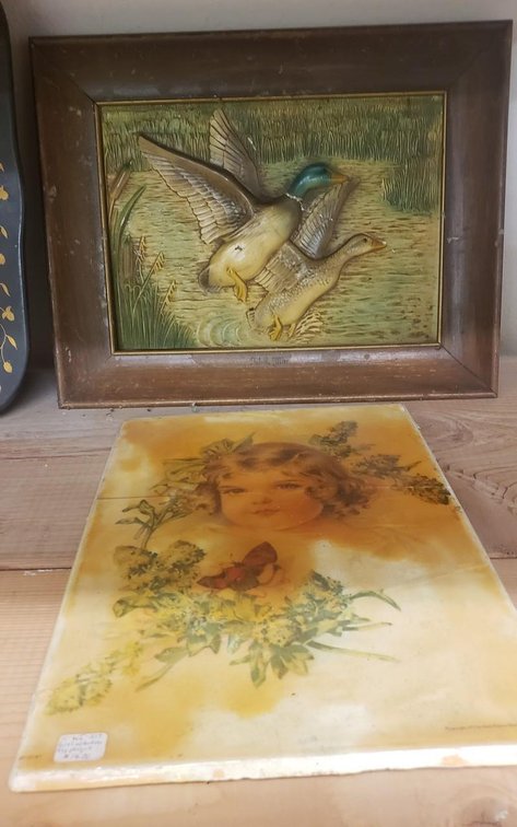 2 vintage plaster pictures