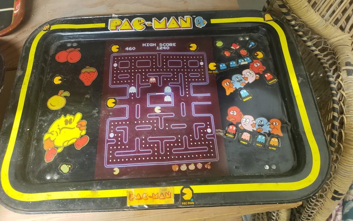 Pac Man tin serving tray 