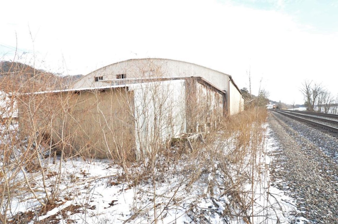 80' x 100' Building For Removal