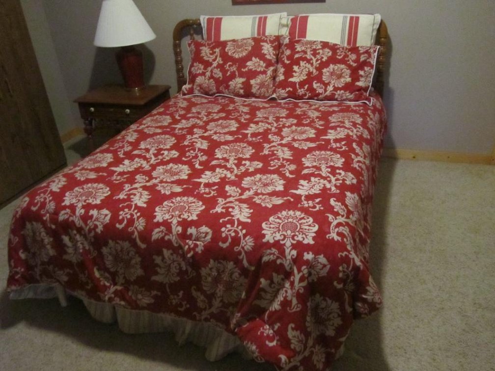 Full Size Bed