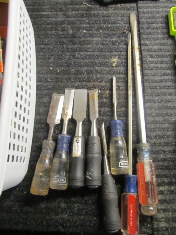 Assorted Chisels