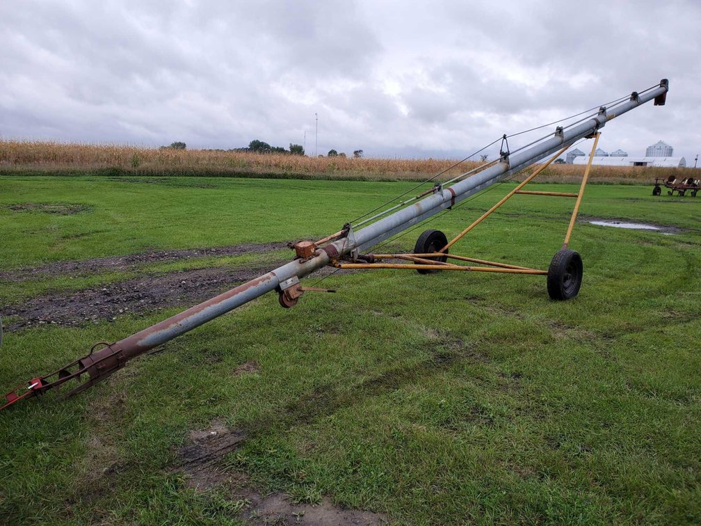 HUTCHINSON 6"×41' PTO DRIVE AUGER
