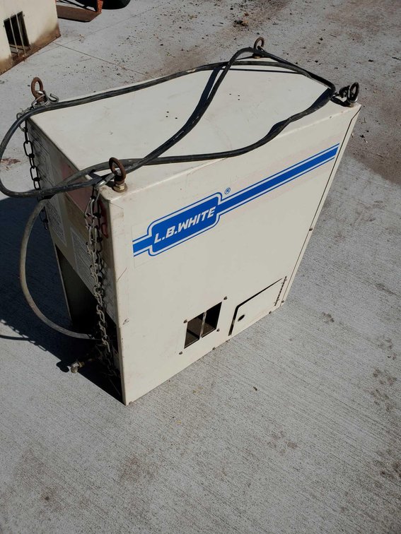 LB WHITE PROPANE HEATER MODEL 346 W/THERMOSTAT 