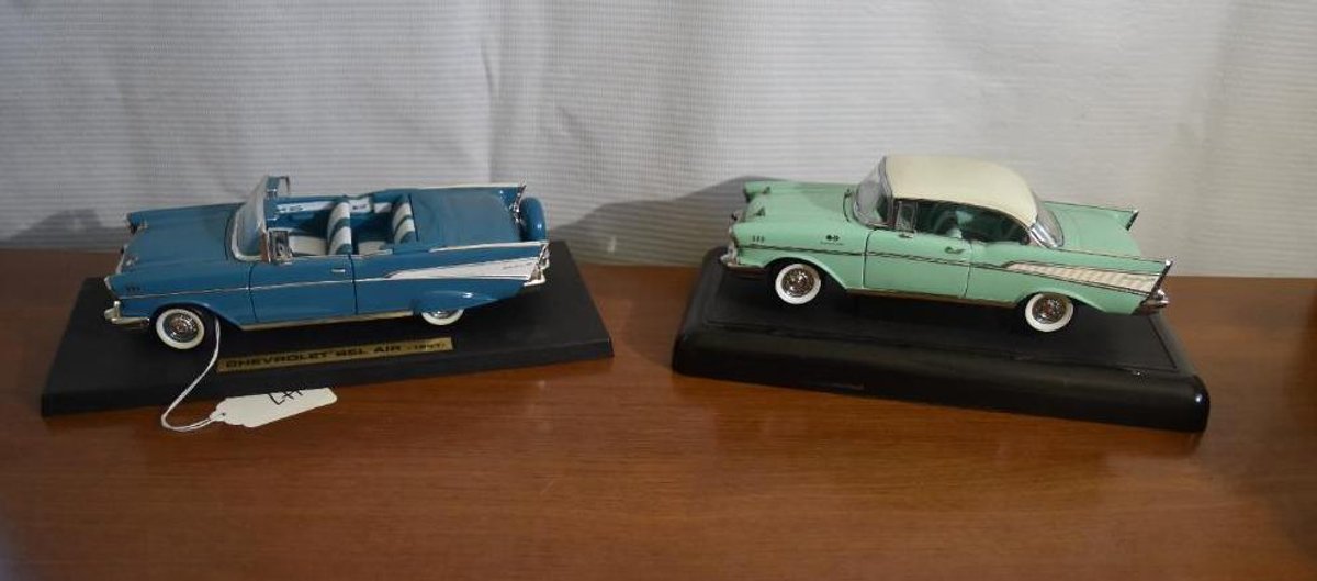 Pair Of 57' Chevy 1/18 Scale Toy Cars
