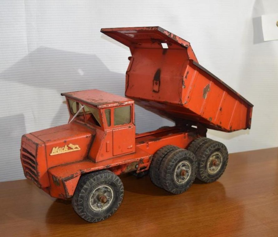 Large Buddy L Mack Hydraulic Dump Truck