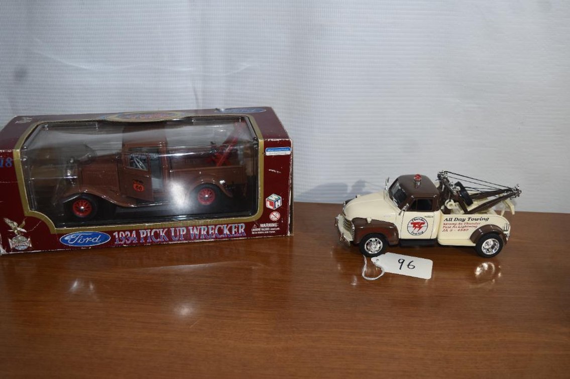1/24 1953 Chevrolet Tow Truck, 1/18 1934 Ford Phillips 66