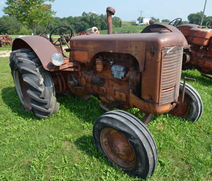 Case LA Gas Tractor