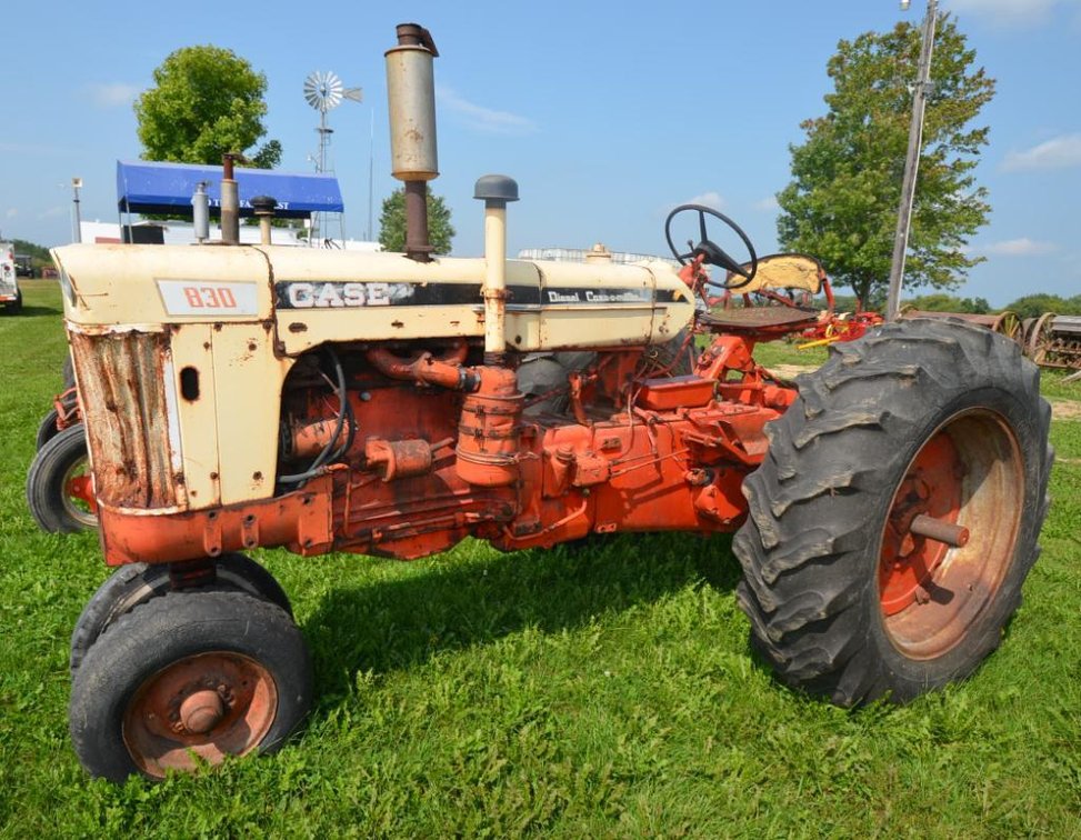 Case 830 Diesel Caseomatic Tractor