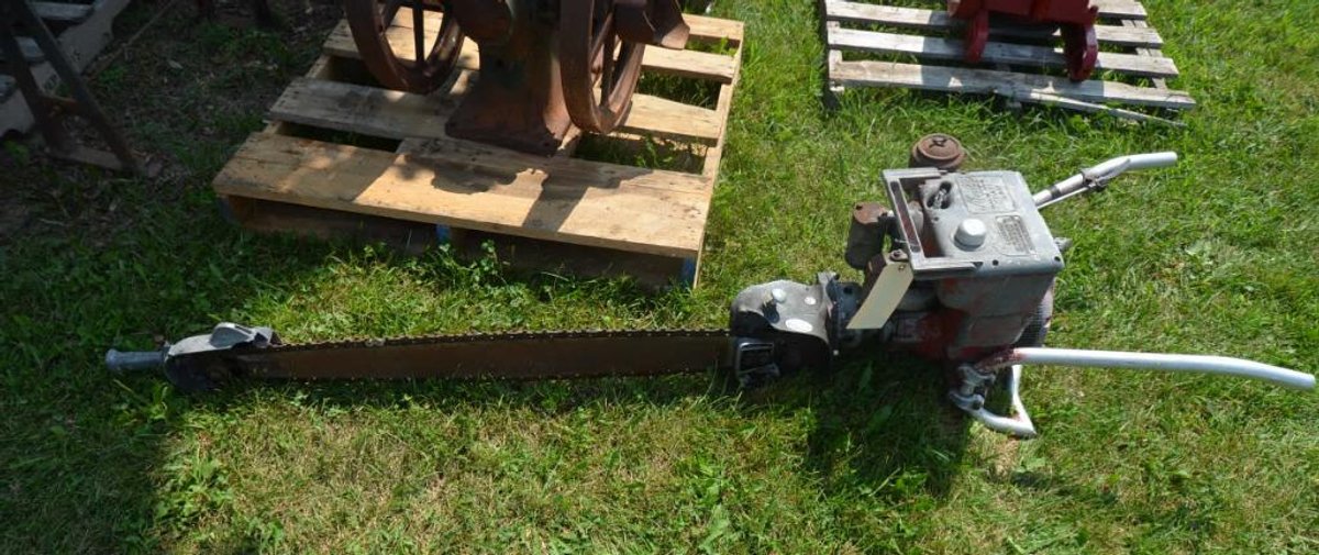 Mall Two Man Chain Saw Model 7H