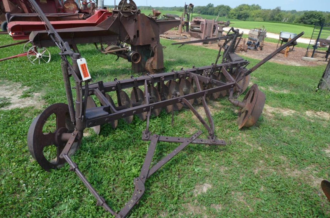 Grand Detour 9' Disc Plow