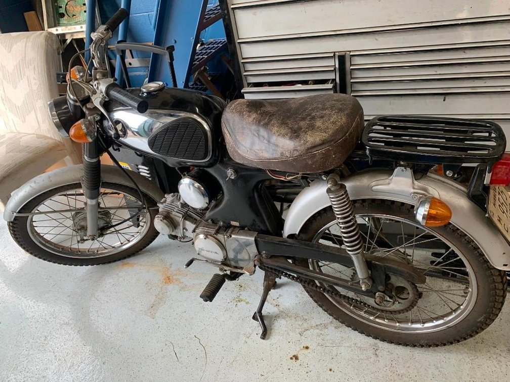 1969 Honda 90E
