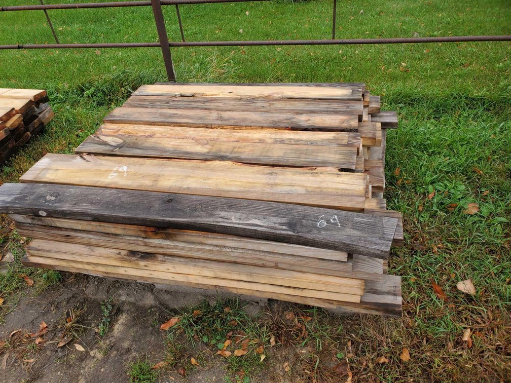APPROX 70 PIECES 2"×6" LUMBER 4' LONG