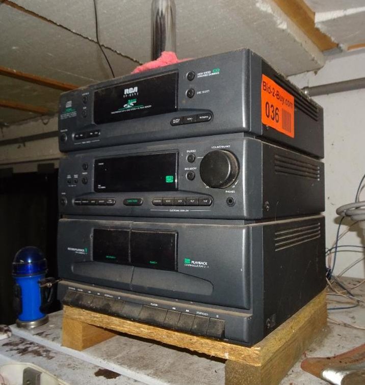 RCA Disc Player With Speakers and Cassettes