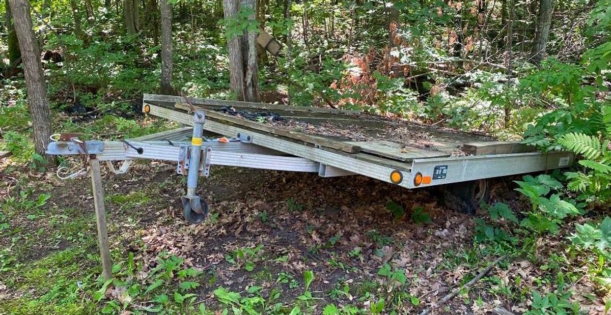 1996 2-Sled Snowmobile Sled, 10' x 101" Wide