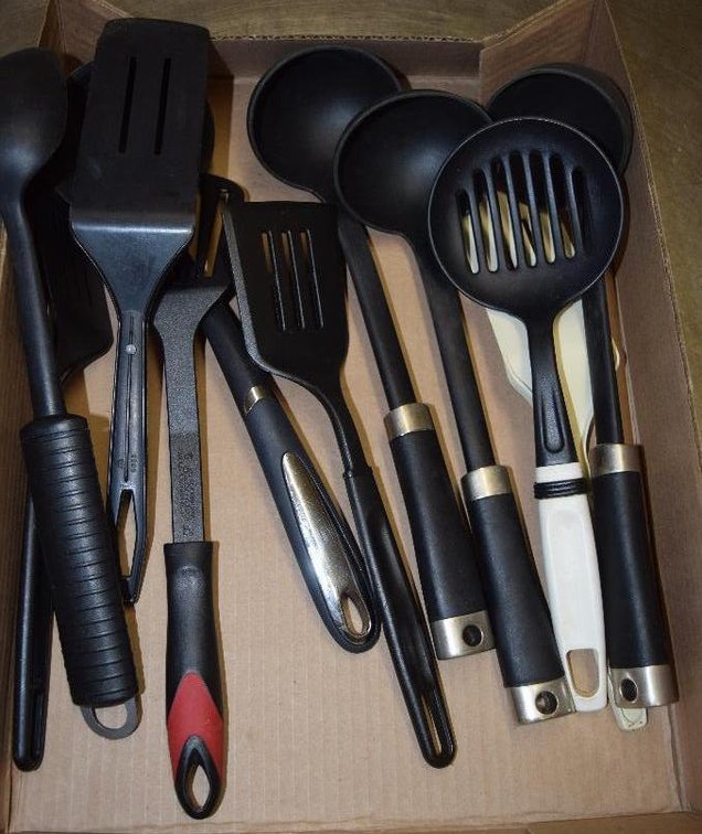 (4) Ladles, (4) Spatulas And A Sifter Spoon