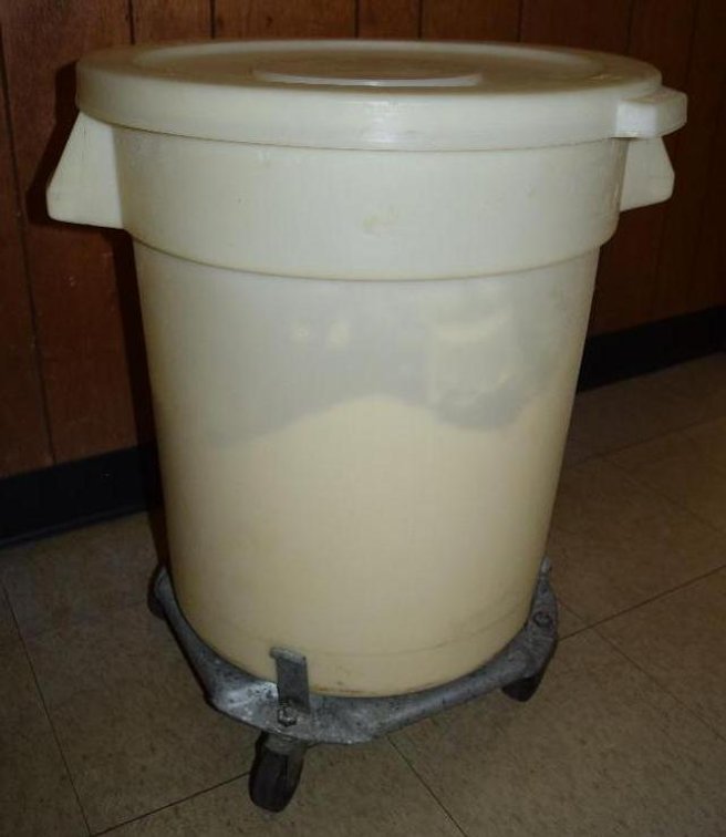 Ingredient Bin With Rolling Dolly