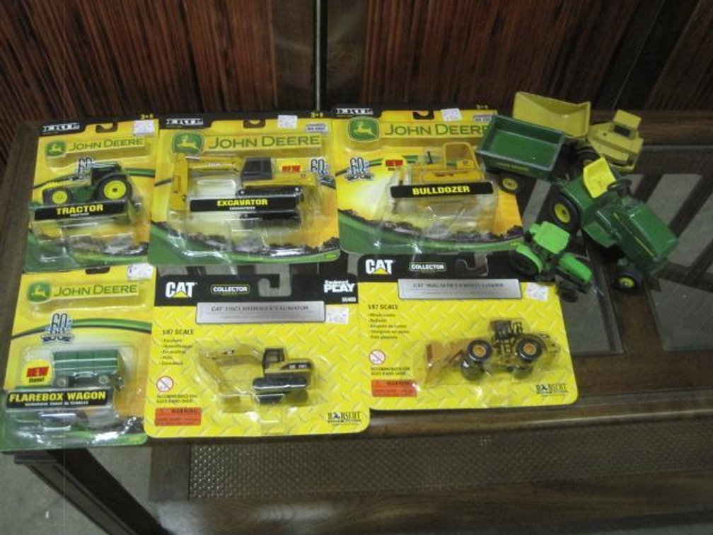Lot of John Deere Die-cast toys