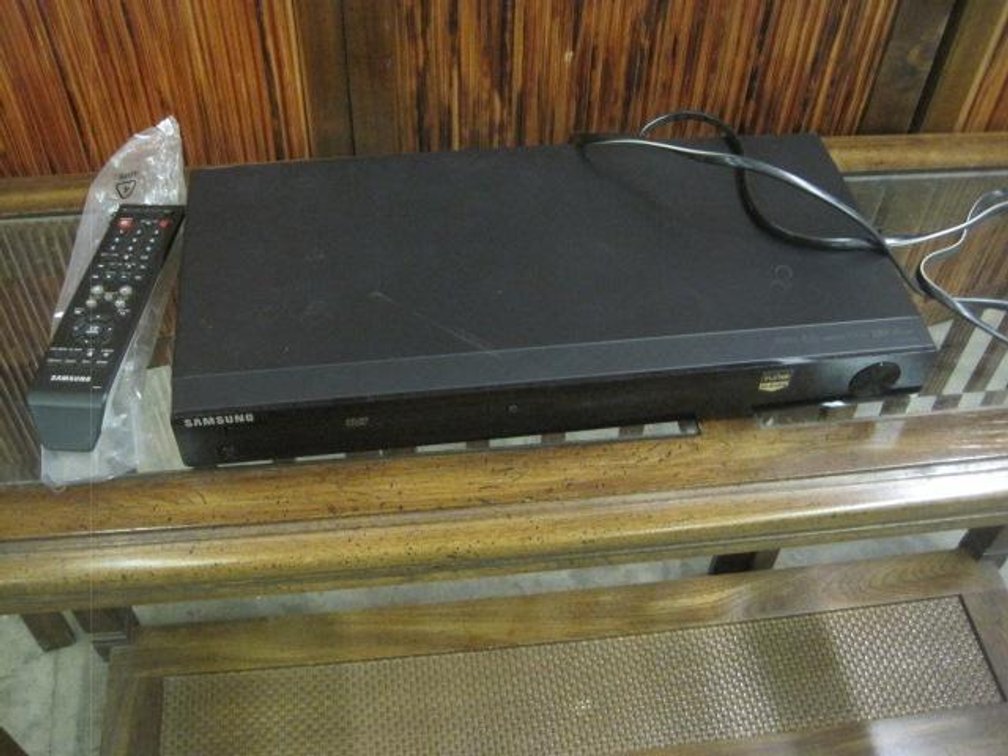 Samsung DVD player w/remote