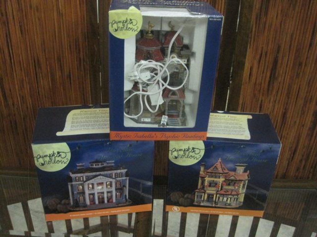 Lot of 3 Pumpkin Hollow Halloween villages