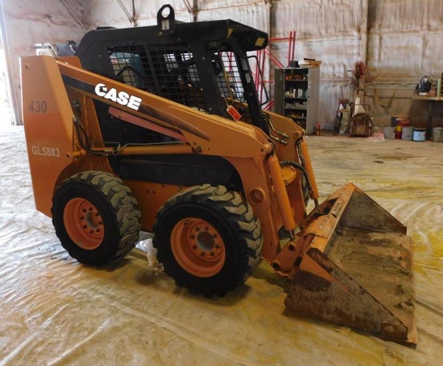 Case 430 Skid Steer With 65" Bucket, 4,966 Hours