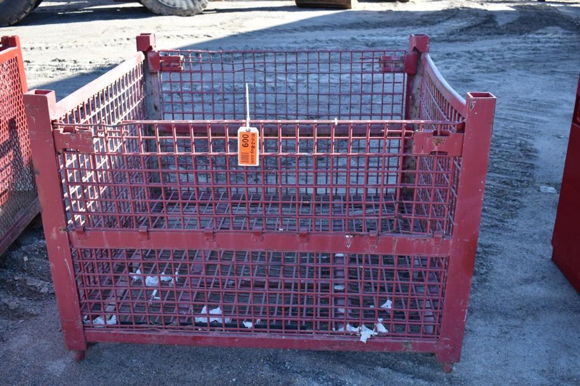 Metal Grate, 48" x 53" X 38" Tall