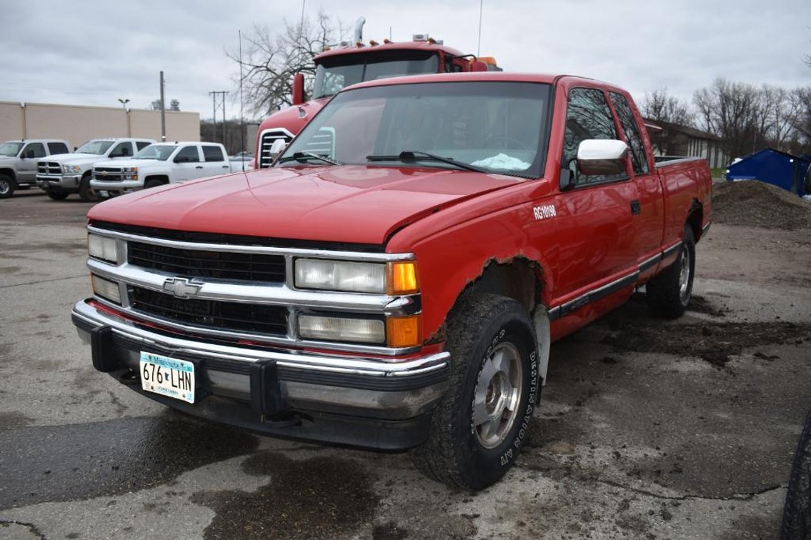 1994 Chevrolet 1500 4X4 Pickup, 169,703 Miles