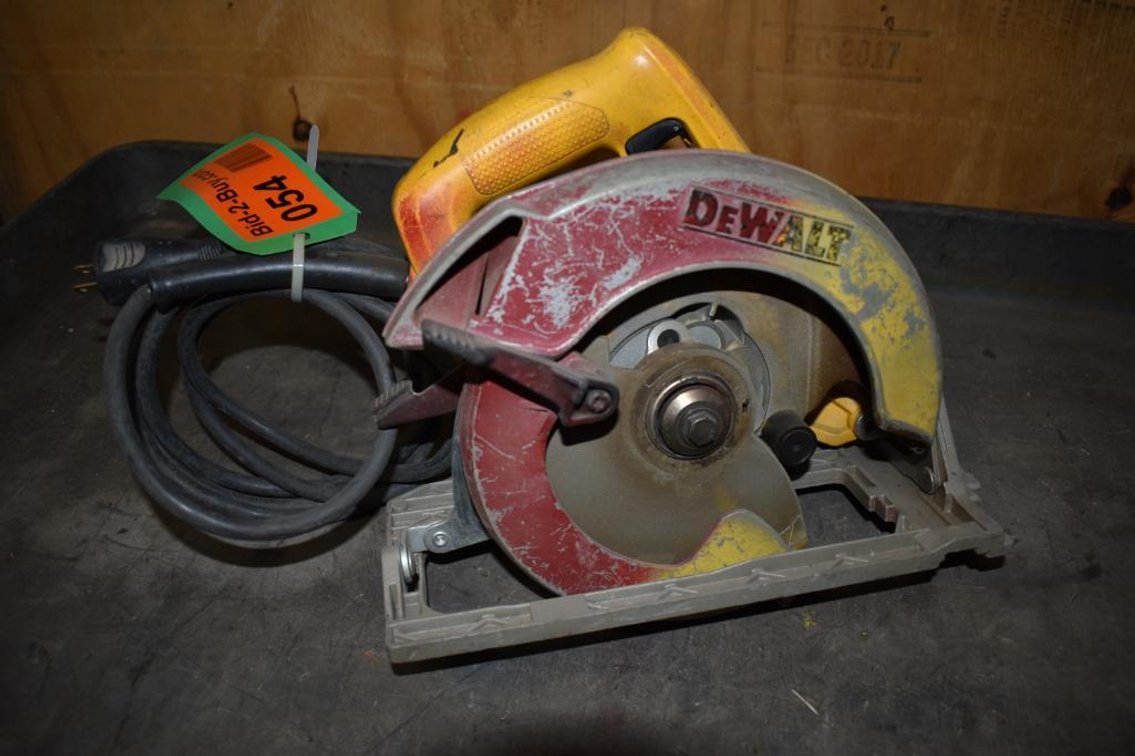 DeWalt DW368 7-1/4" Electric Circular Saw, 120v