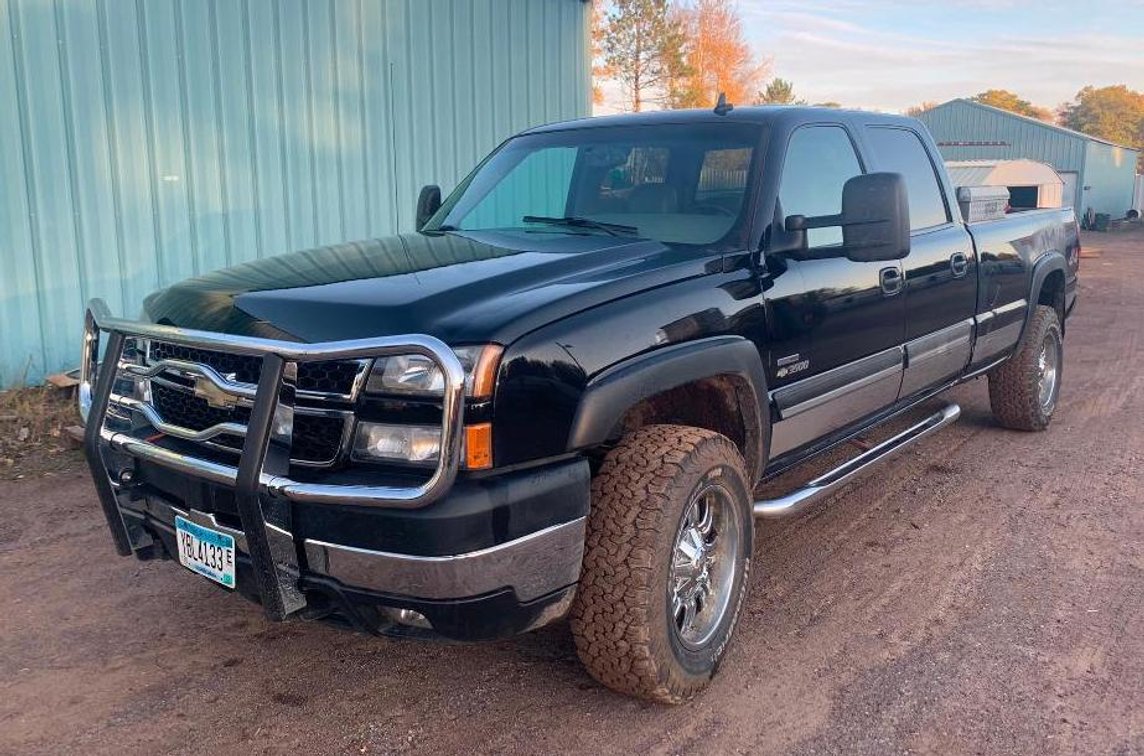 2006 Chevrolet 3500 Duramax Diesel, 318,834 Miles