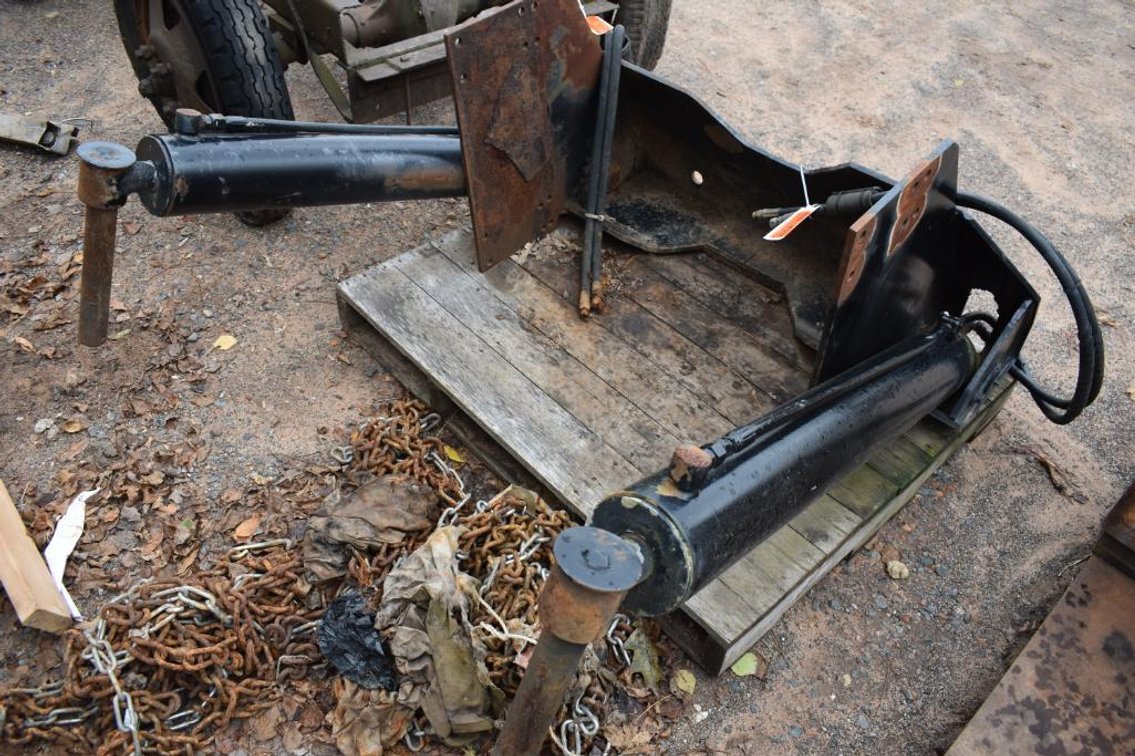 Tilt For a Flatbed Truck