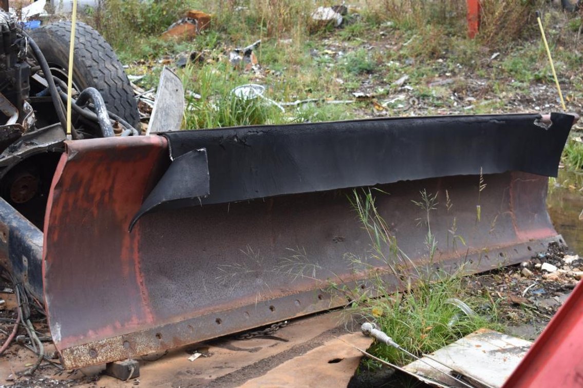 12' Snow Plow With the Frame