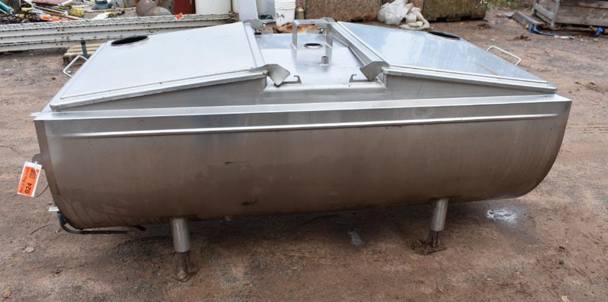 Stainless Steel 300 Gallon Milk Container With Lids