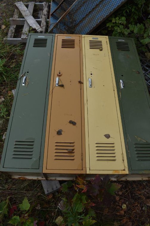 (2) 4-Bay Locker Sections