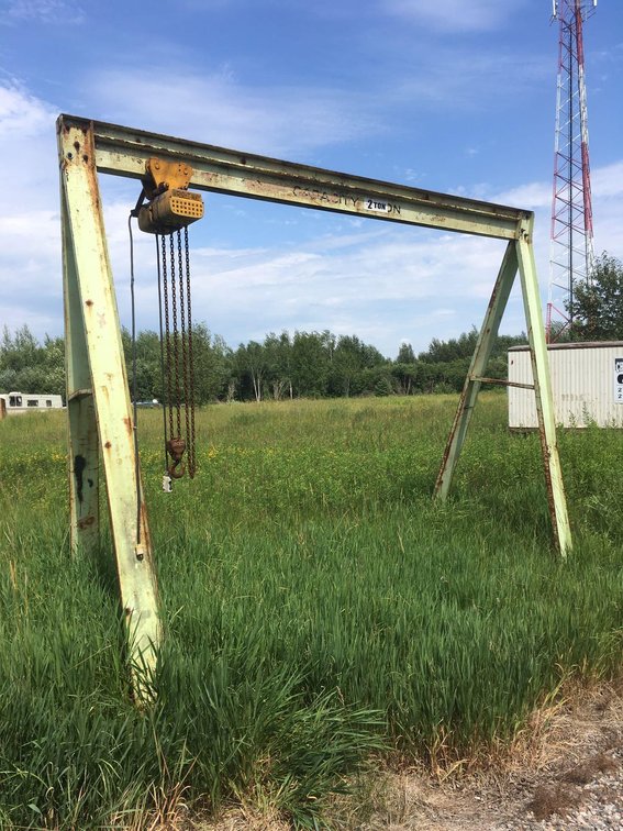 2-Ton Gantry Crane With Electric Hoist