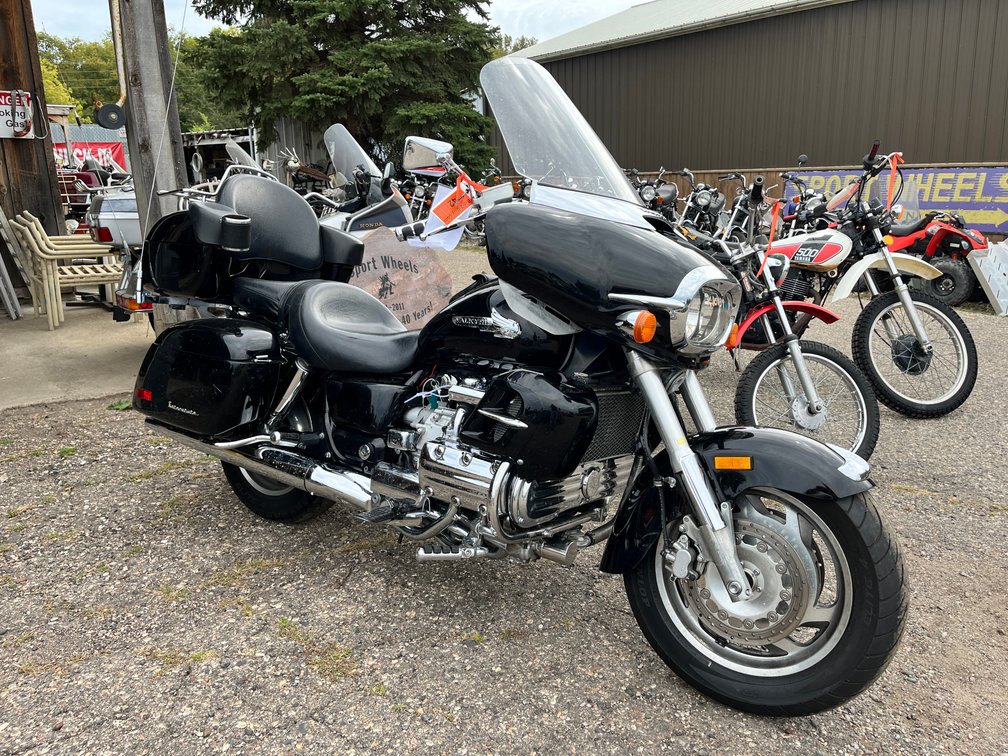 1999 Honda GL1500C Valkyrie Motorcycle