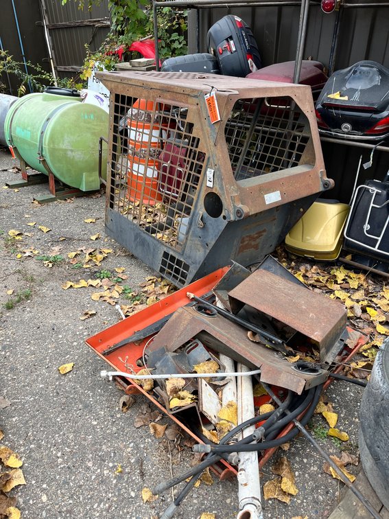 Bobcat Skid Steer Cab With Extra Parts
