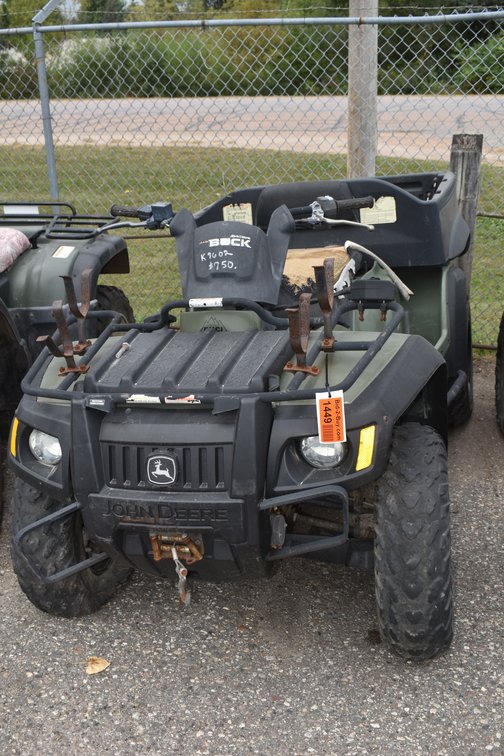 2004 John Deere Back 650 Cut