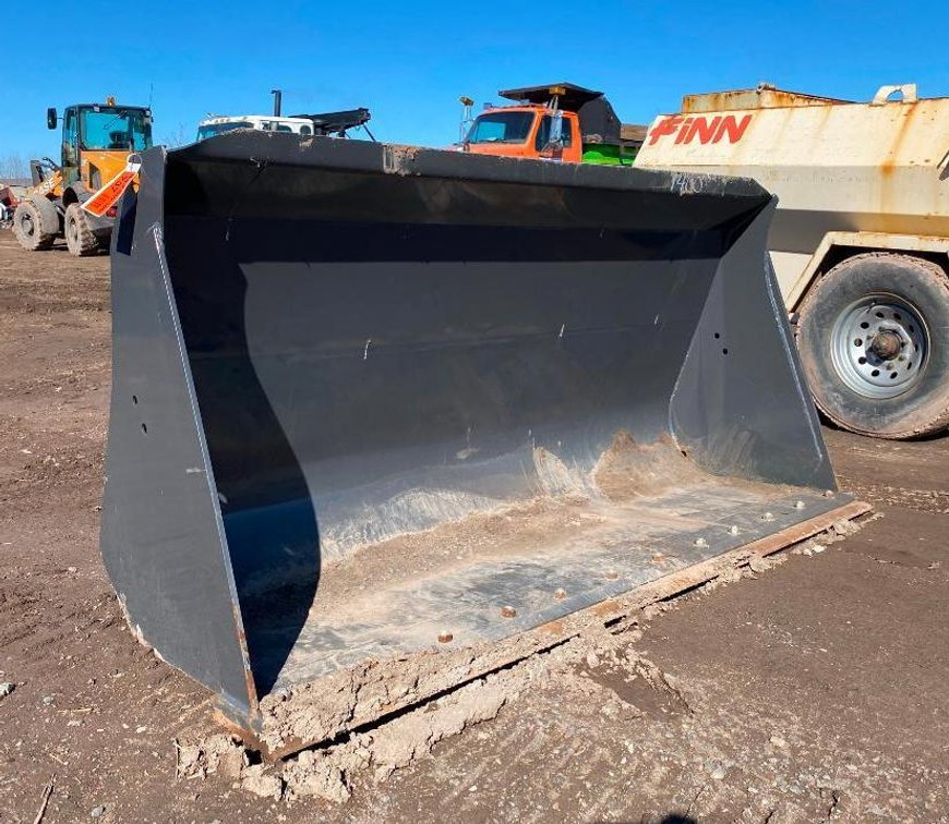 CNH 0.9m3 Capacity Quick Tach Bucket