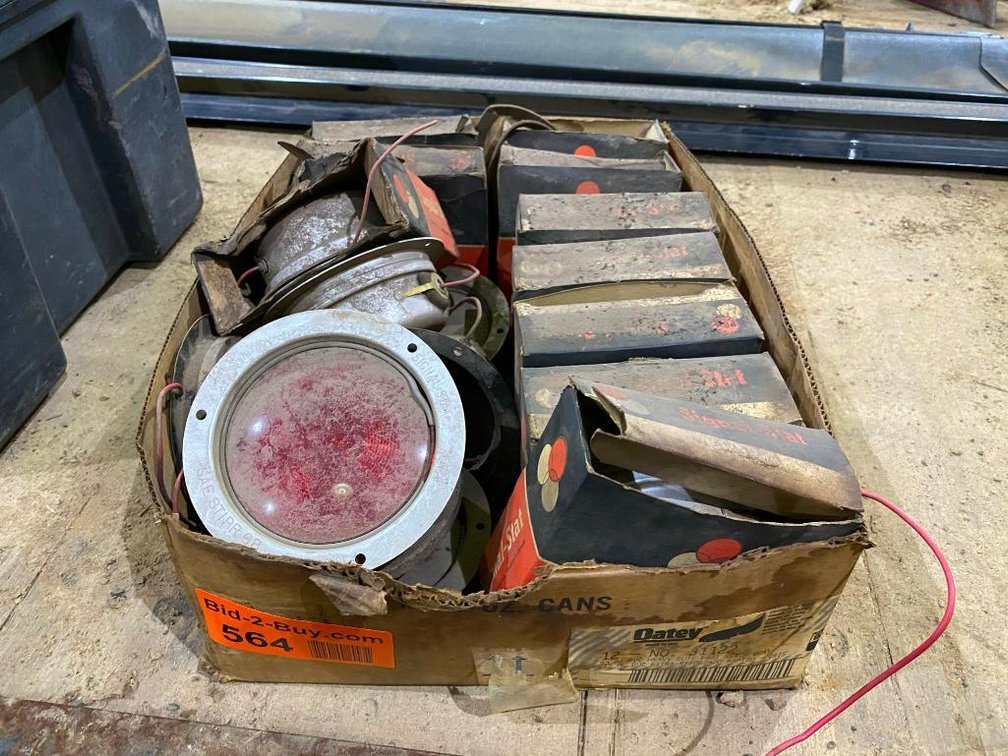 (10) Signal Stat Truck Lights