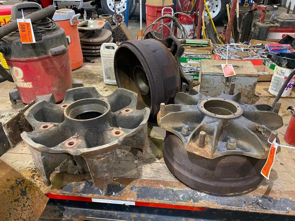 Hubs Off Ford LNT Semi And (1) Rear Hub
