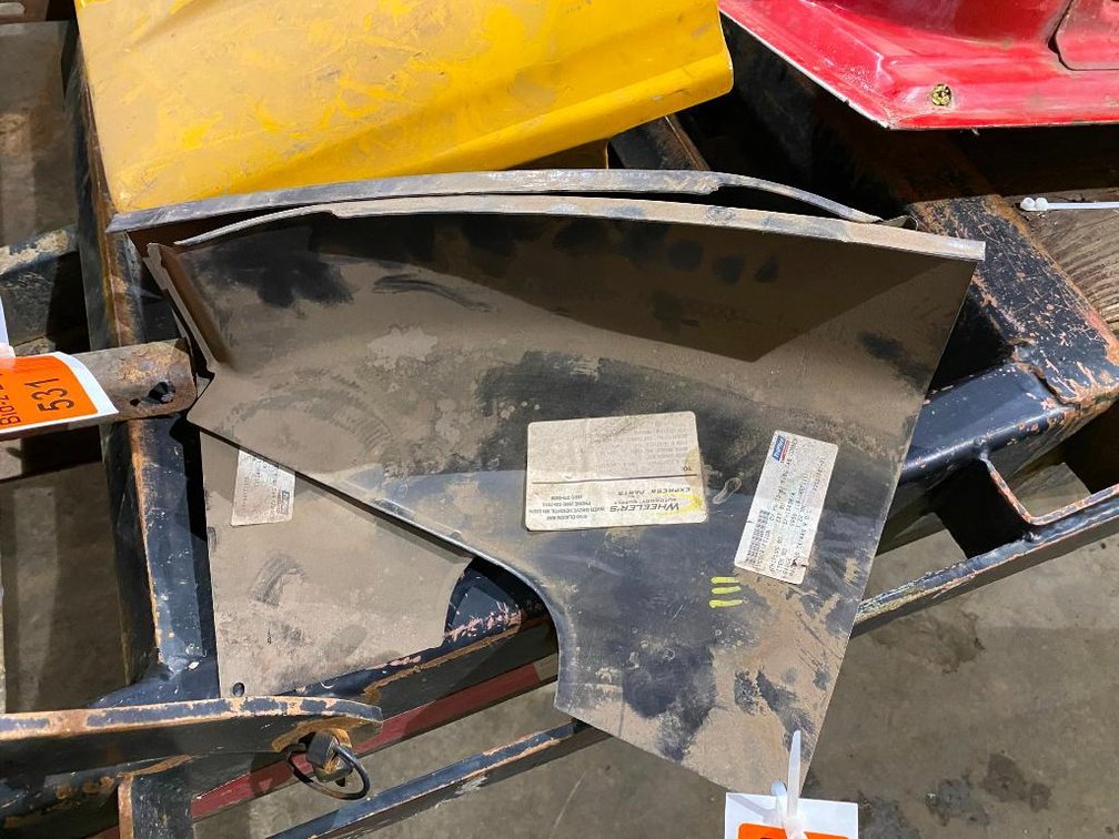 Pair of CV PU 73-87 King Cab Corners