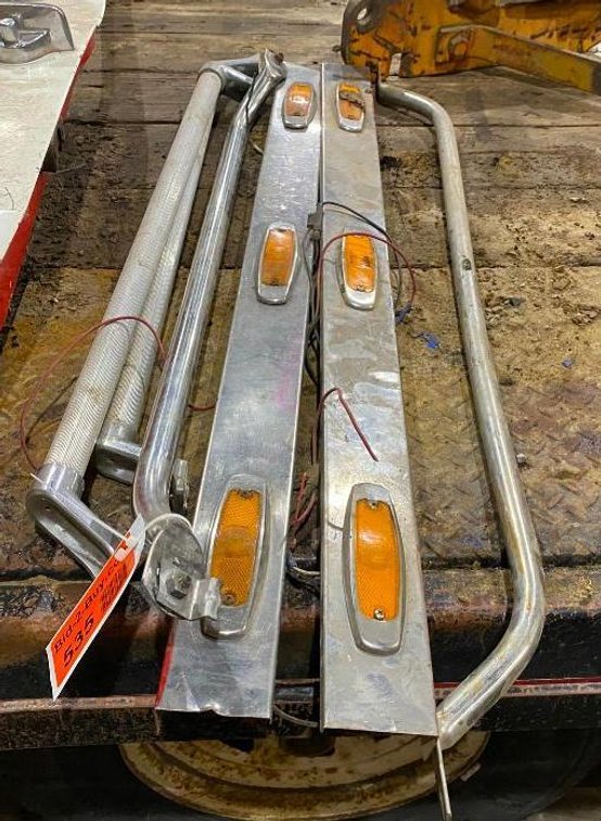 (4) Hand Rails And Running Lights