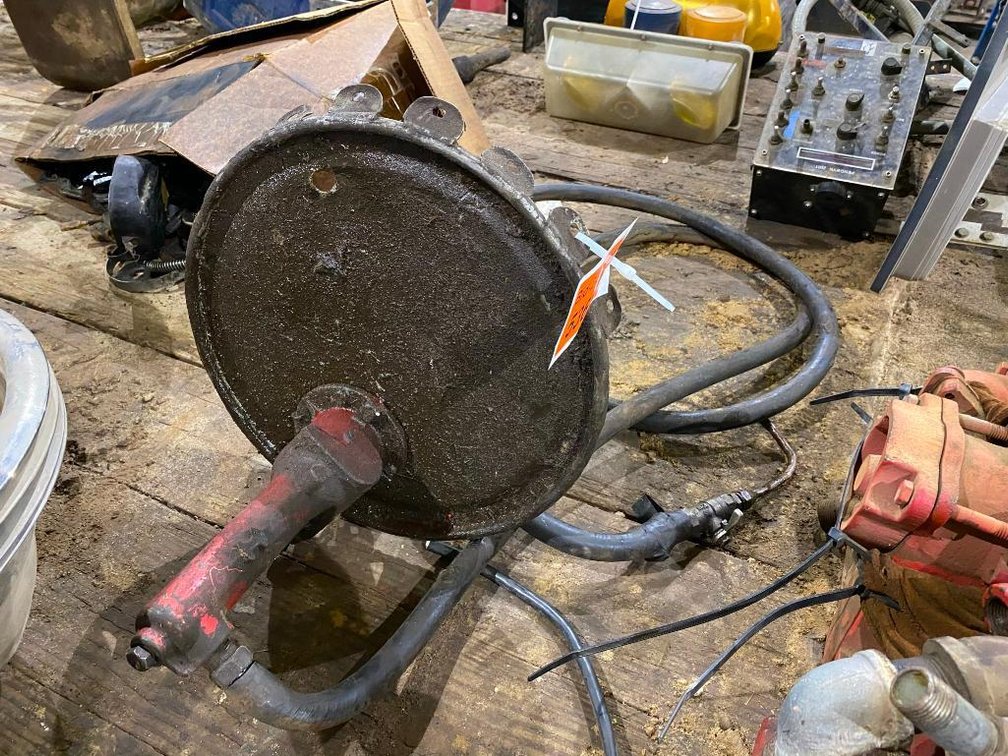 Lube Barrel Pump Top