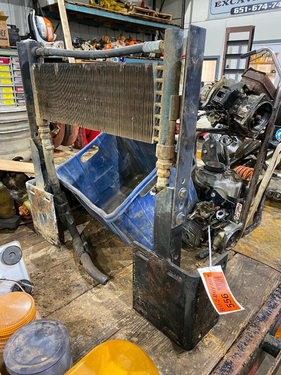Hydraulic Transmission Cooler For a Peterbilt