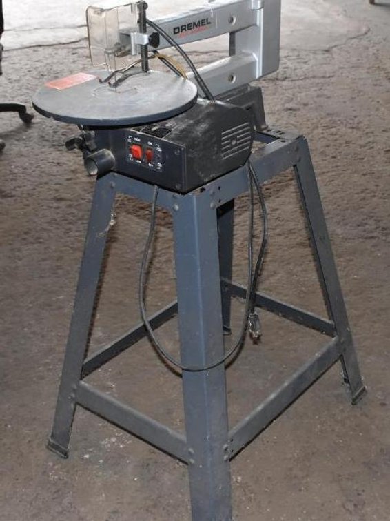 DREMEL ON STAND, ELECTRIC