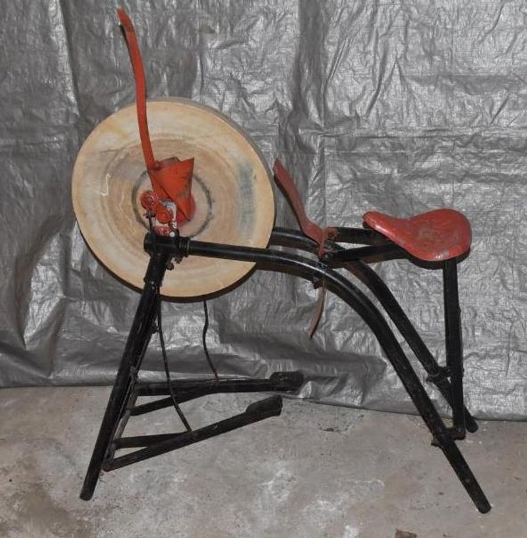VINTAGE RW PEDAL GRIND STONE SHARPENER
